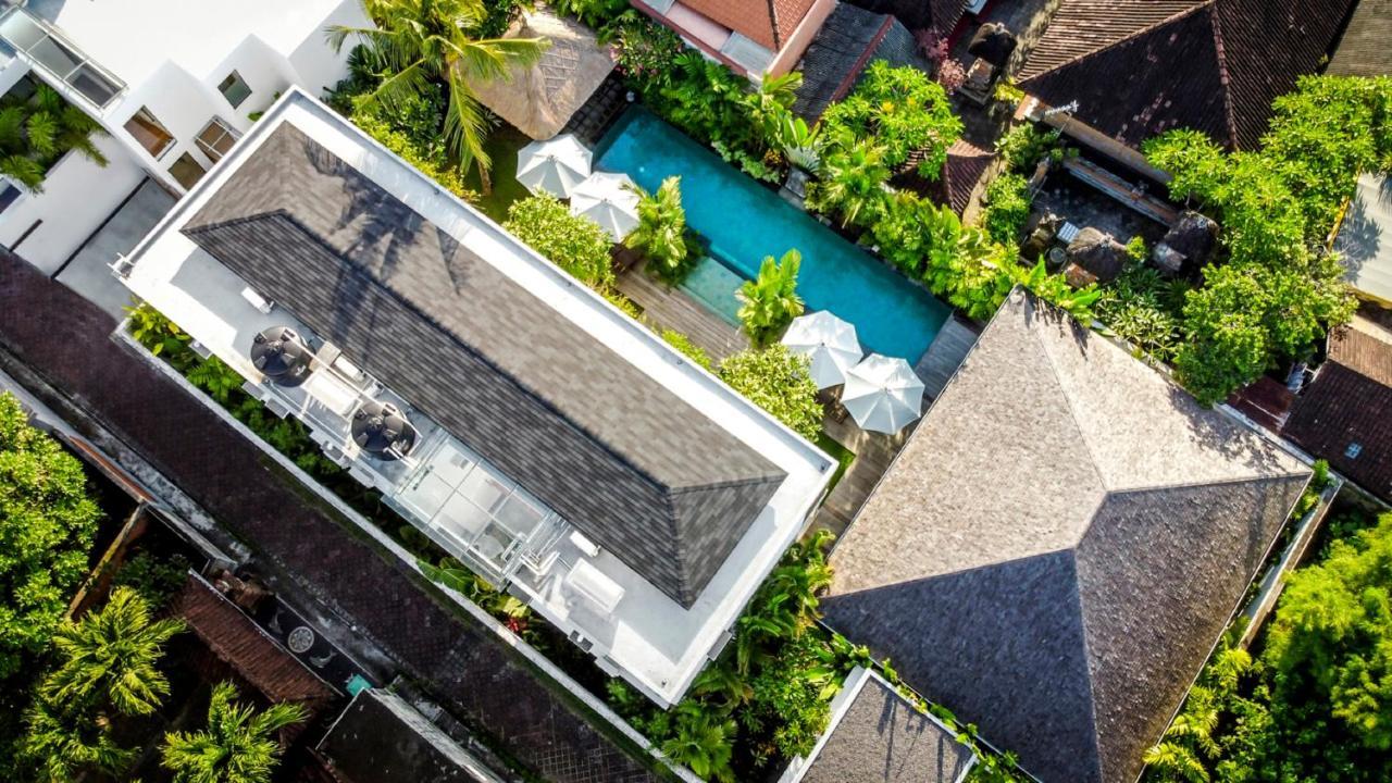 Villa Nikaia By Villa Finder Seminyak Buitenkant foto