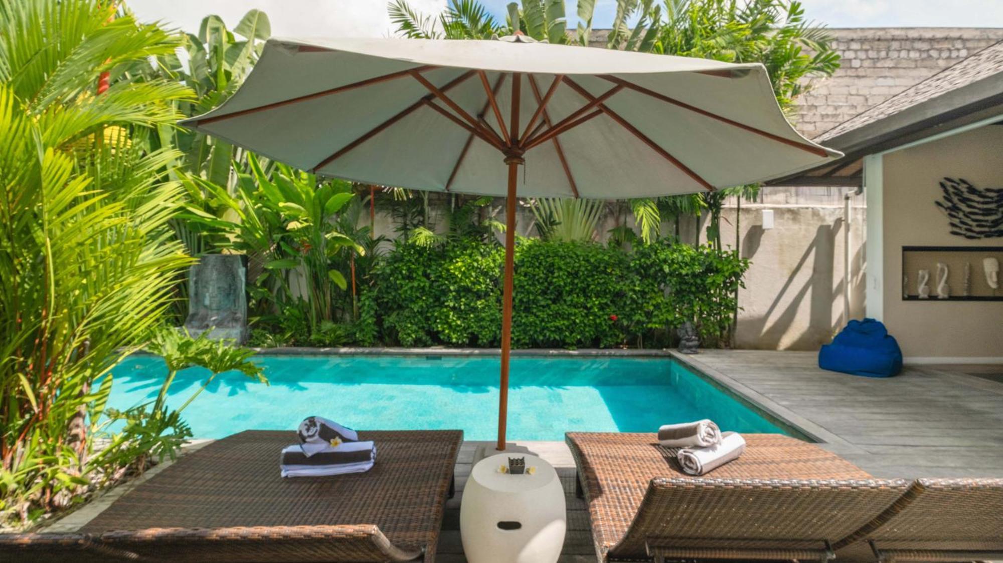 Villa Nikaia By Villa Finder Seminyak Buitenkant foto